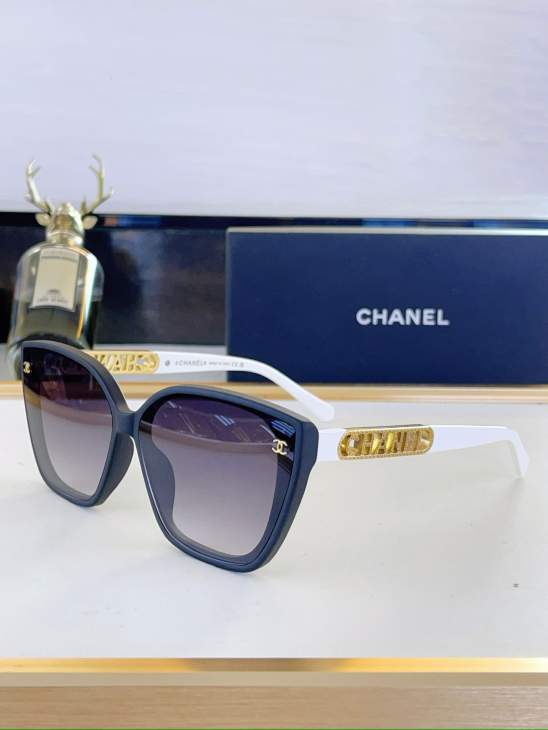 Picture of Chanel Sunglasses _SKUfw80049193fw